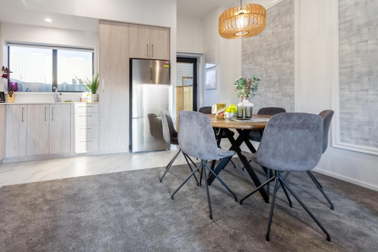 Modern 3 Bed Overlooking Hagley Park Christchurch Exterior foto